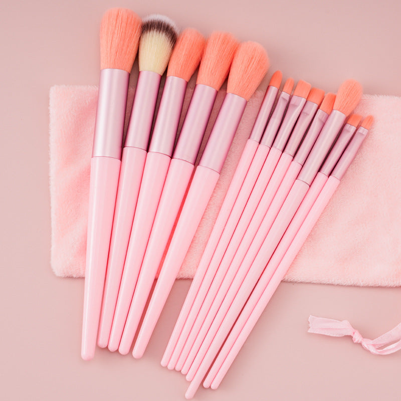Nuvelia Soft-Touch Makeup Brush Set, 13 Pieces – features