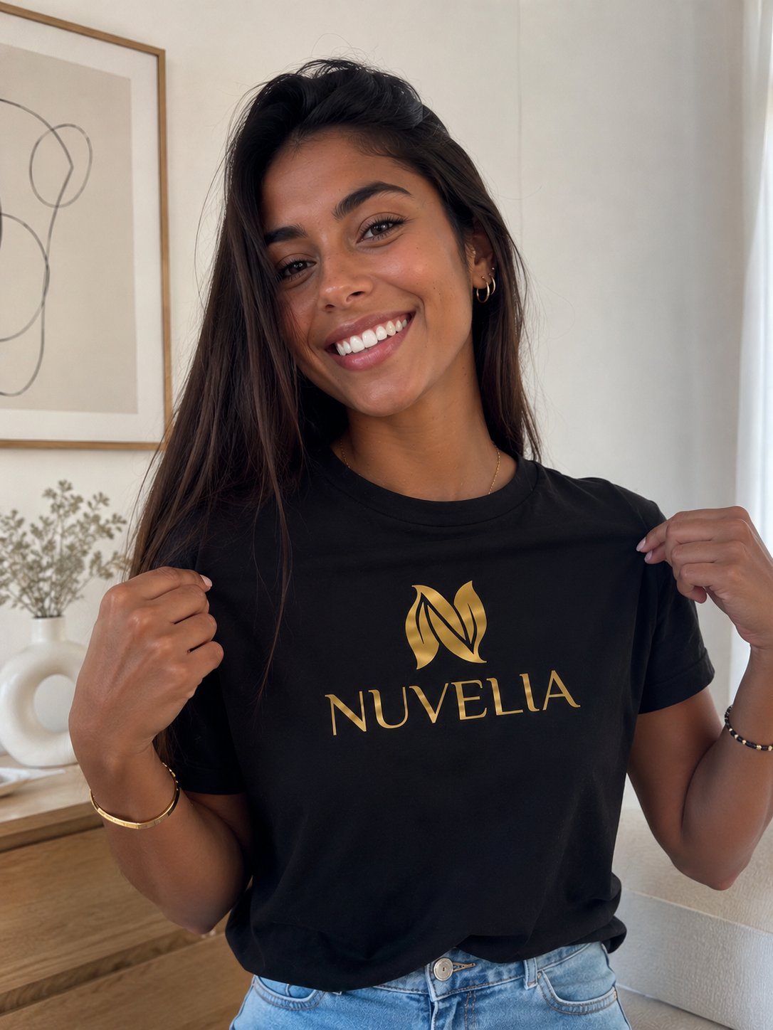 Elena, Nuvelia model